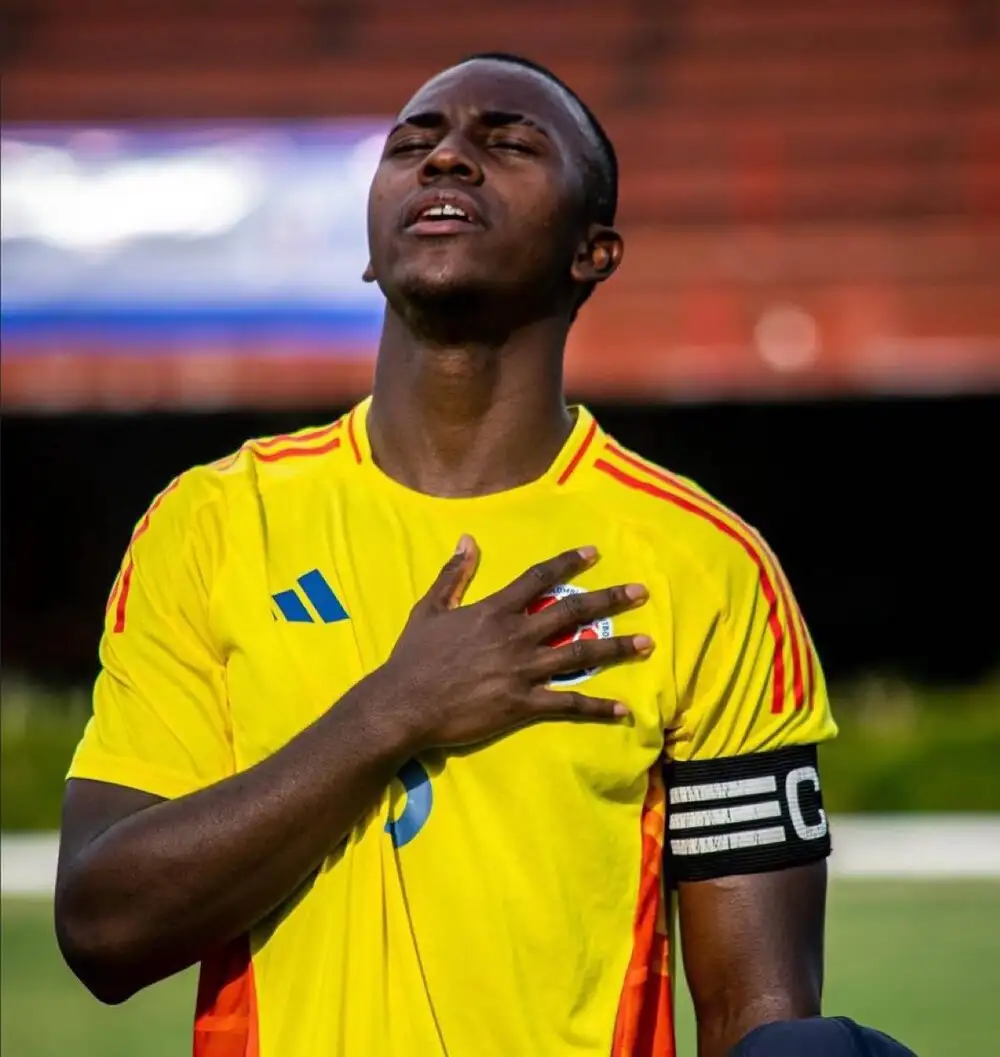 Christopher Vivell drives Manchester United’s push for Cristian Orozco