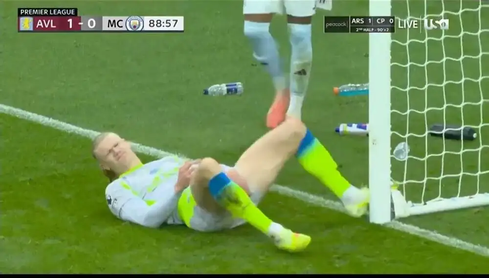 Man City goal ruled offside after VAR; Haaland suffers injury scare in frantic sequence