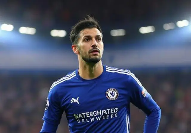 Chelsea’s Sunderland setback intensifies Maresca scrutiny as Arteta lauds Hincapié