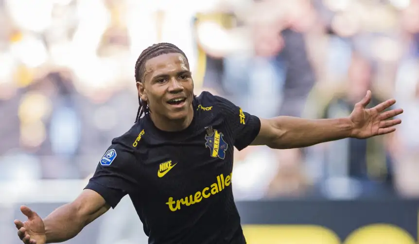 Man United in talks to sign AIK 16-year-old striker Kevin Filling for €3m
