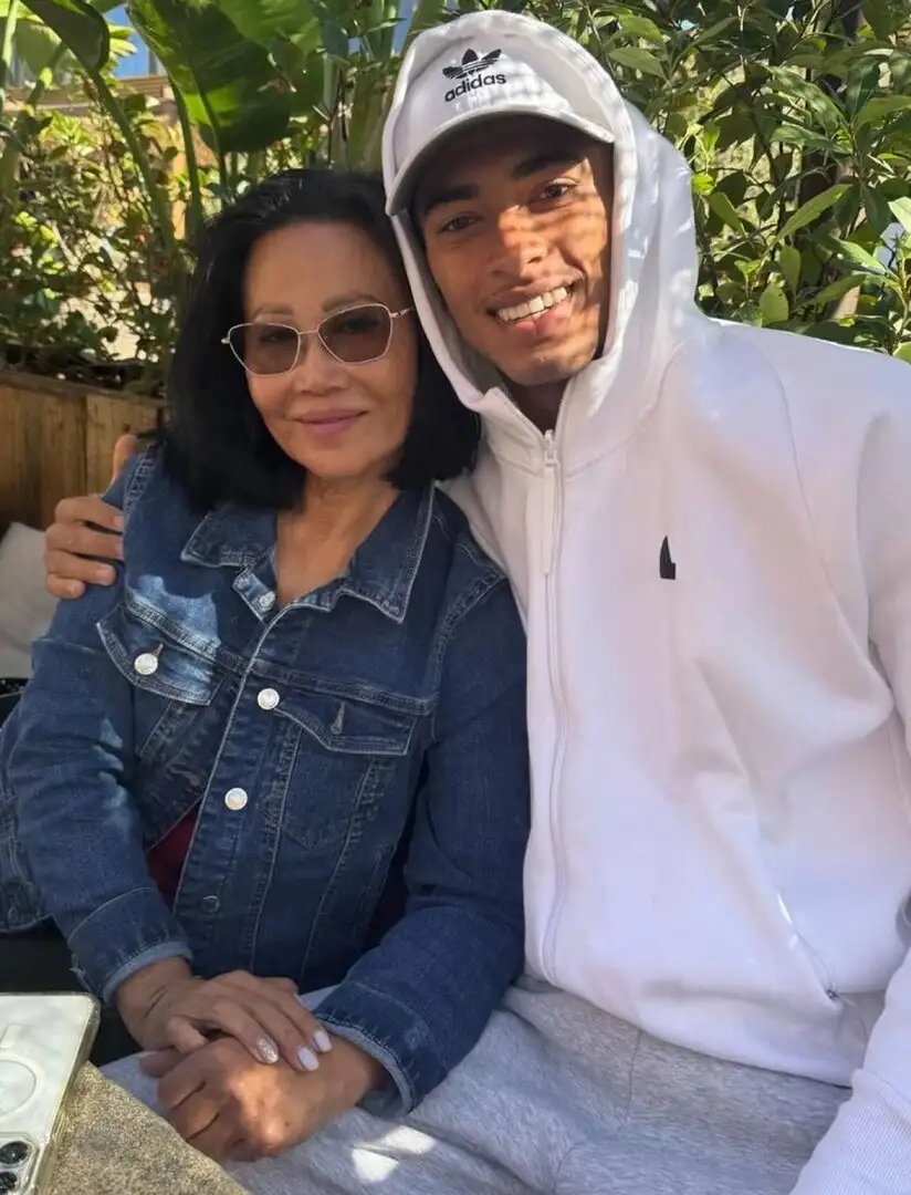 Jude Bellingham’s wholesome moment with David Alaba’s mother delights Real Madrid fans