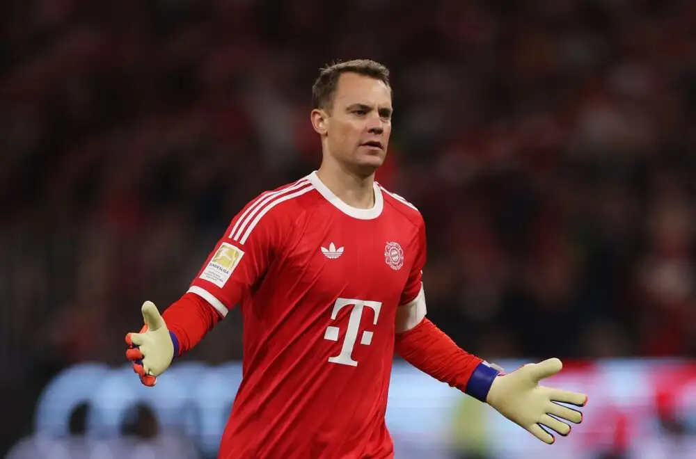 Manuel Neuer open to Bayern extension, would consider Germany return if needed