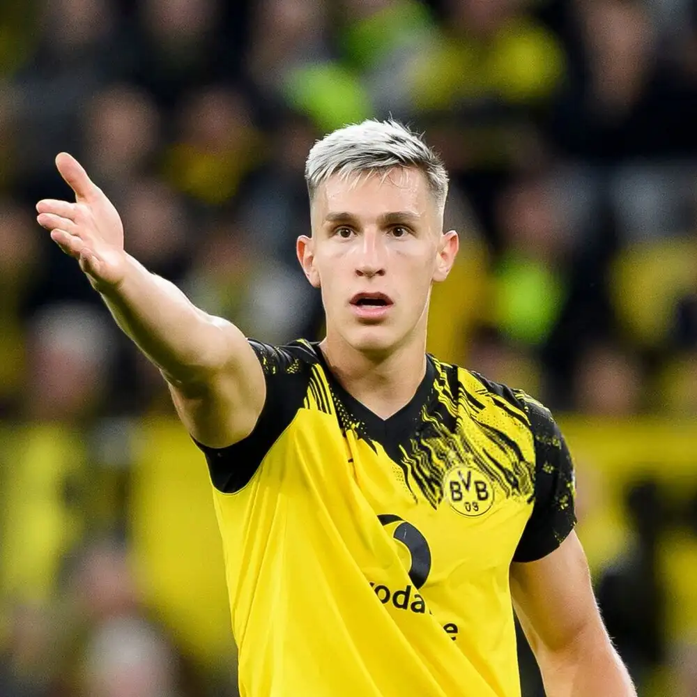 Barcelona accelerate left‑back hunt: Schlotterbeck priority, Inácio on standby pending Christensen call