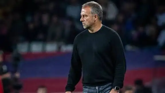 Flick downplays rift with Luis de la Fuente, stresses player protection at Barça