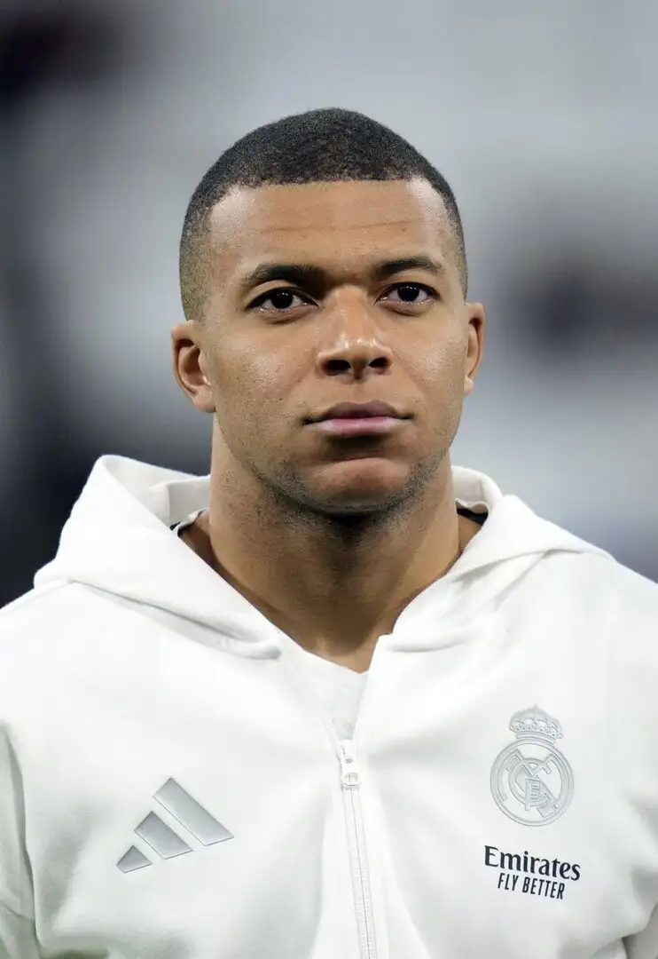 Tests rule out serious Mbappé injury; rival camp scoffs at ‘back next week’ promise