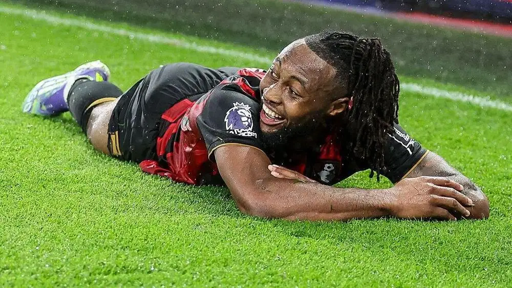 Tottenham and Man United in talks as Antoine Semenyo release clause emerges