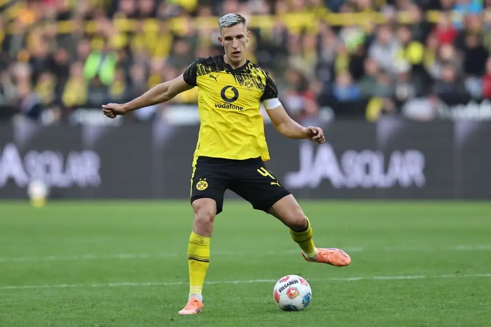 Bayern step up move for Nico Schlotterbeck as Upamecano and Kim futures hang in the balance