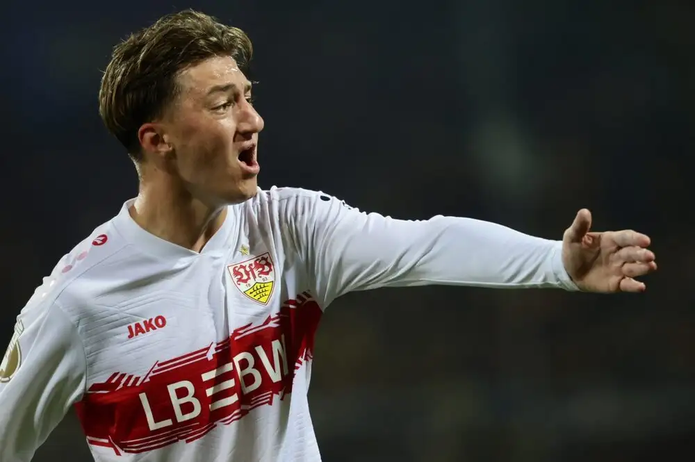 Manchester United step up Angelo Stiller pursuit as Stuttgart eye €50m+ next summer