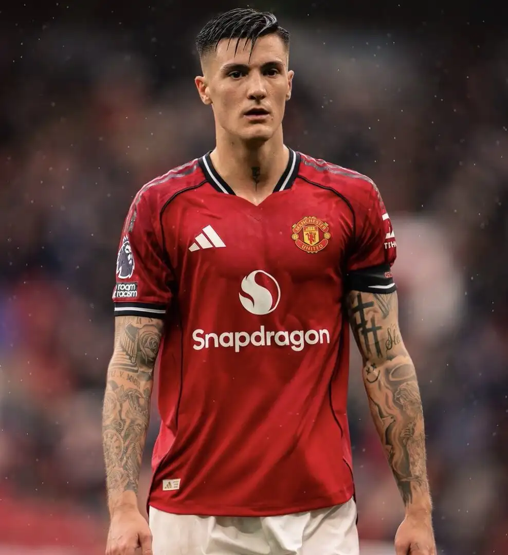 Slovenia expect Benjamin Sesko to miss duty as knee issue hits Man United