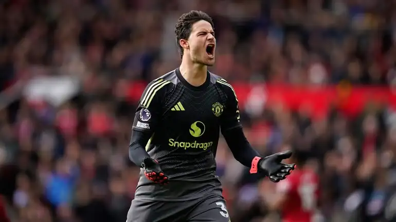 Man United line up Senne Lammens as long-term No.1 project - optimism grows over move ahead of Emi Martinez