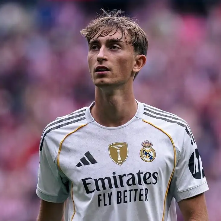 Dean Huijsen cleared for Elche - rival view says the 'all clear' is risky