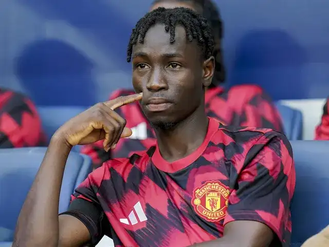 Man United set to approve January loan for Sekou Kone - fifth-choice midfielder needs minutes