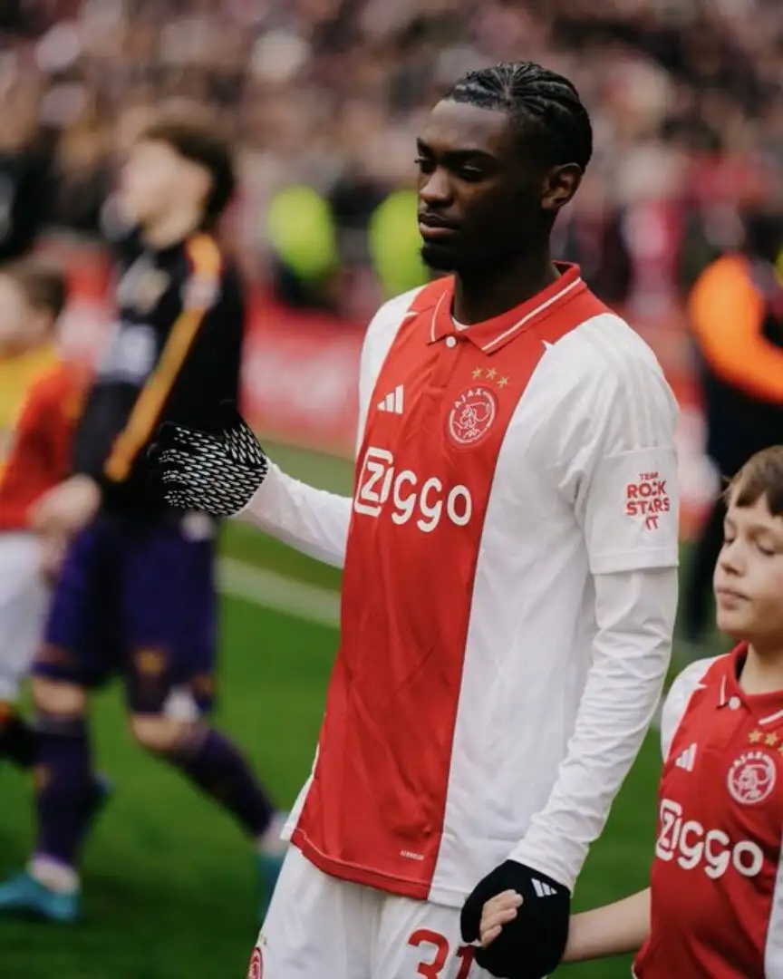 Manchester United move for Ajax starlet Jorthy Mokio gathers pace as contract talks stall