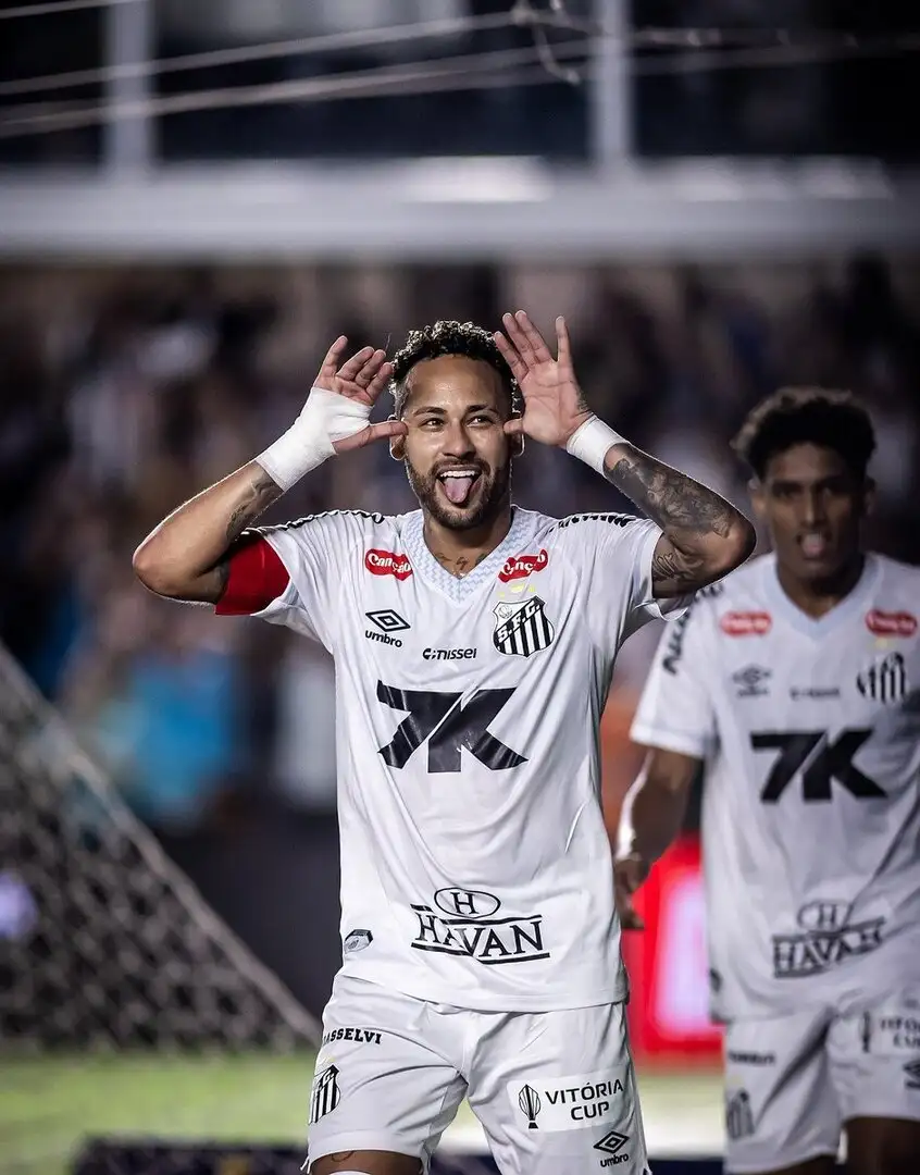 Neymar’s alleged meniscus-risk cameo for Santos sparks fierce debate as Al Hilal monitor closely