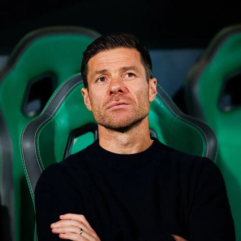 Xabi Alonso holds Athens sit-down with Vinicius Jr and Fede Valverde to tighten squad bond