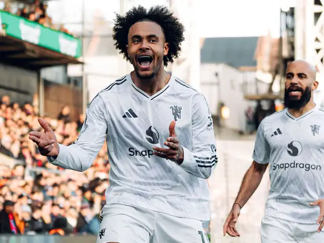 Roma push to sign Joshua Zirkzee on loan with obligation to buy - perfect No9 for De Rossi