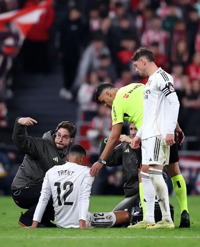 Rival view: Reports claim Trent Alexander-Arnold faces long layoff through 2025