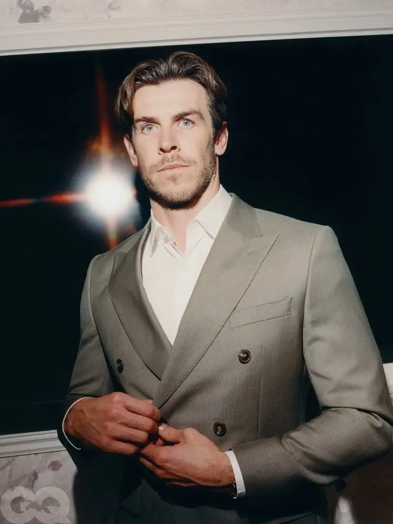 Gareth Bale addresses the 'Wales. Golf. Madrid' flag - calls backlash misinformation