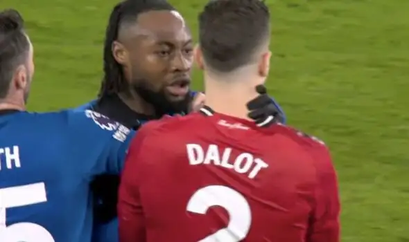 Why Simon Hooper was right not to send off Antoine Semenyo vs Manchester United