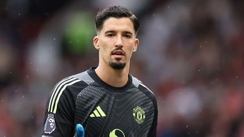 Beşiktaş set to move for Altay Bayındır in January as United backup seeks game time