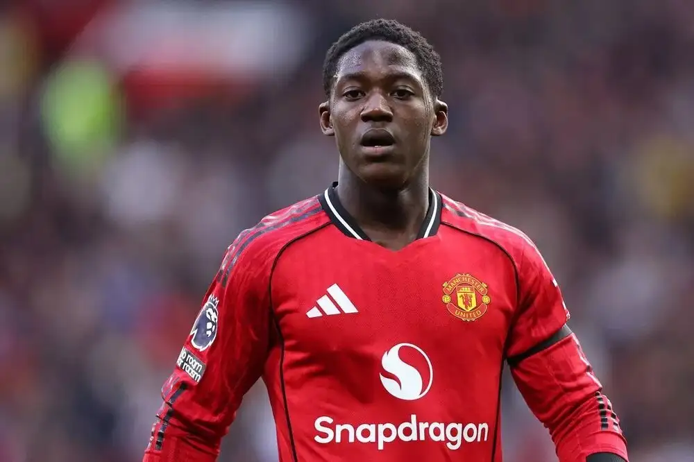 Sky: With Bruno Fernandes a January doubt, Man United set to block any Kobbie Mainoo exit