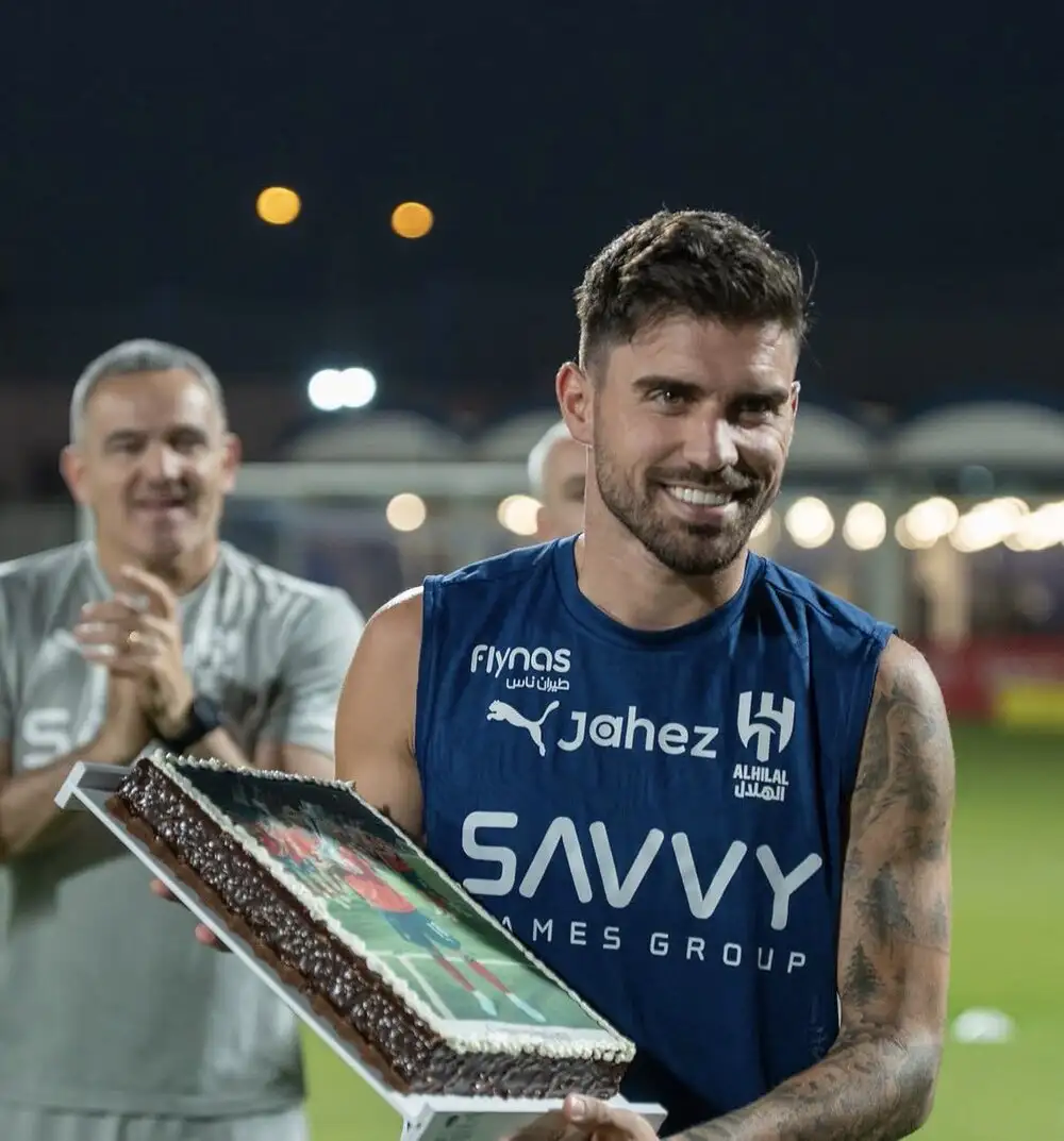 Manchester United line up January midfield move for Gallagher, Rúben Neves and João Gomes