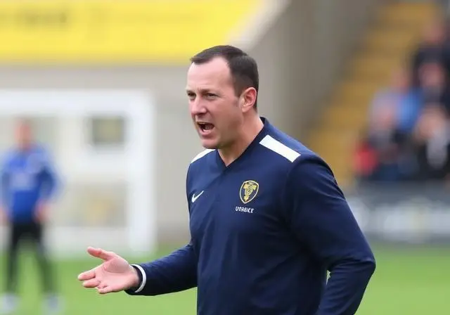 Oxford United line up talks with John O'Shea for vacant head coach role