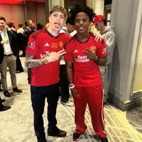 Alejandro Garnacho Stirs Controversy by Inviting iShowSpeed to FA Cup Final Celebrations photo