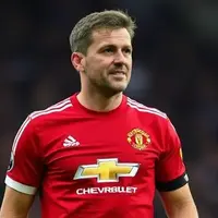 Alex Crook backs FlexUTD: talkSPORT debate splits Man United fanbase over manager’s future photo