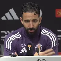 Manchester United's Internal Crisis: Unraveling After Ruben Amorim's Sharp Critique photo