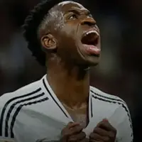 The Unthinkable: Real Madrid Ready to Consider Vinicius Jr Sale as Arsenal Circle for Dream LW photo