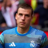 Real Madrid to appeal Andriy Lunin red card after El Clásico bench flashpoint photo