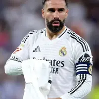 Real Madrid rocked as Dani Carvajal suffers another injury — rival view expects long layoff photo