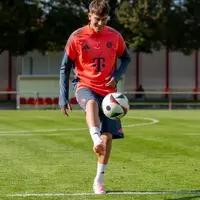 Javi Fernández returns to Bayern II training — but a first-team leap looks miles away photo