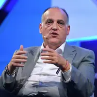 Tebas addresses Barcelona’s Camp Nou return: licensing holdup stalls move to ‘rightful ground’ photo
