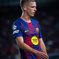 Barcelona’s Dani Olmo debate erupts: registration saga meets early-season lull photo