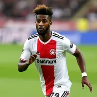 Kingsley Coman explains shock Saudi switch as Al-Nassr interest reshapes Bayern plans photo