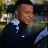 Kylian Mbappé doubtful vs Azerbaijan after solo training; France insist it’s minor photo