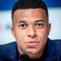 Mbappé defies ankle niggle to play for France, leaving Real Madrid sweating over risk photo