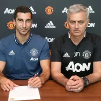 Mkhitaryan alleges Mourinho begged him to leave Man United and froze him out in training photo