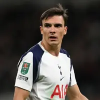 Tottenham poised to trigger €25–30m option for João Palhinha as midfielder signals desire to stay photo