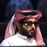 Manchester United investor talks: Turki Al‑Sheikh hint jolts takeover chatter, club said to be surprised photo