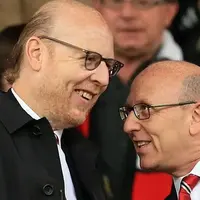 Glazers set $6.6bn price for full Manchester United sale as fresh UAE interest emerges photo