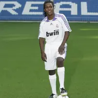 Former Real Madrid winger Royston Drenthe reportedly suffers stroke; football unites in support photo