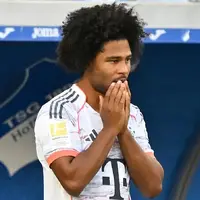 Serge Gnabry set for 2-year Bayern extension after agreeing base-salary cut photo