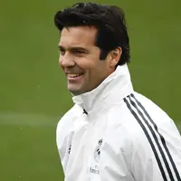 Al-Ittihad open talks with Santiago Solari over head coach role photo