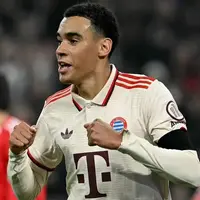 Freund hints Musiala return far off as rivals eye prolonged Bayern wobble photo