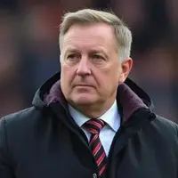 Southampton sack Will Still as club turn to Frank Lampard and Mark Robins for swift reset photo