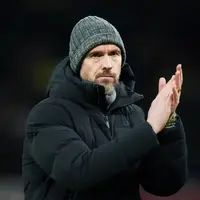 Erik ten Hag emerges as serious candidate for Wolves head-coach job photo