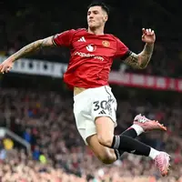 Manchester United move for Benjamin Sesko gathers pace - character, ceiling and system fit align photo